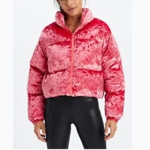 Fabletics 🆕 Crushed Velvet Puffer Jacket